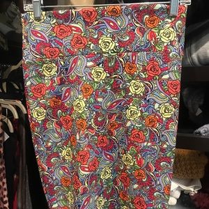 Lularoe NWOT CASSIE PENCIL SKIRT
